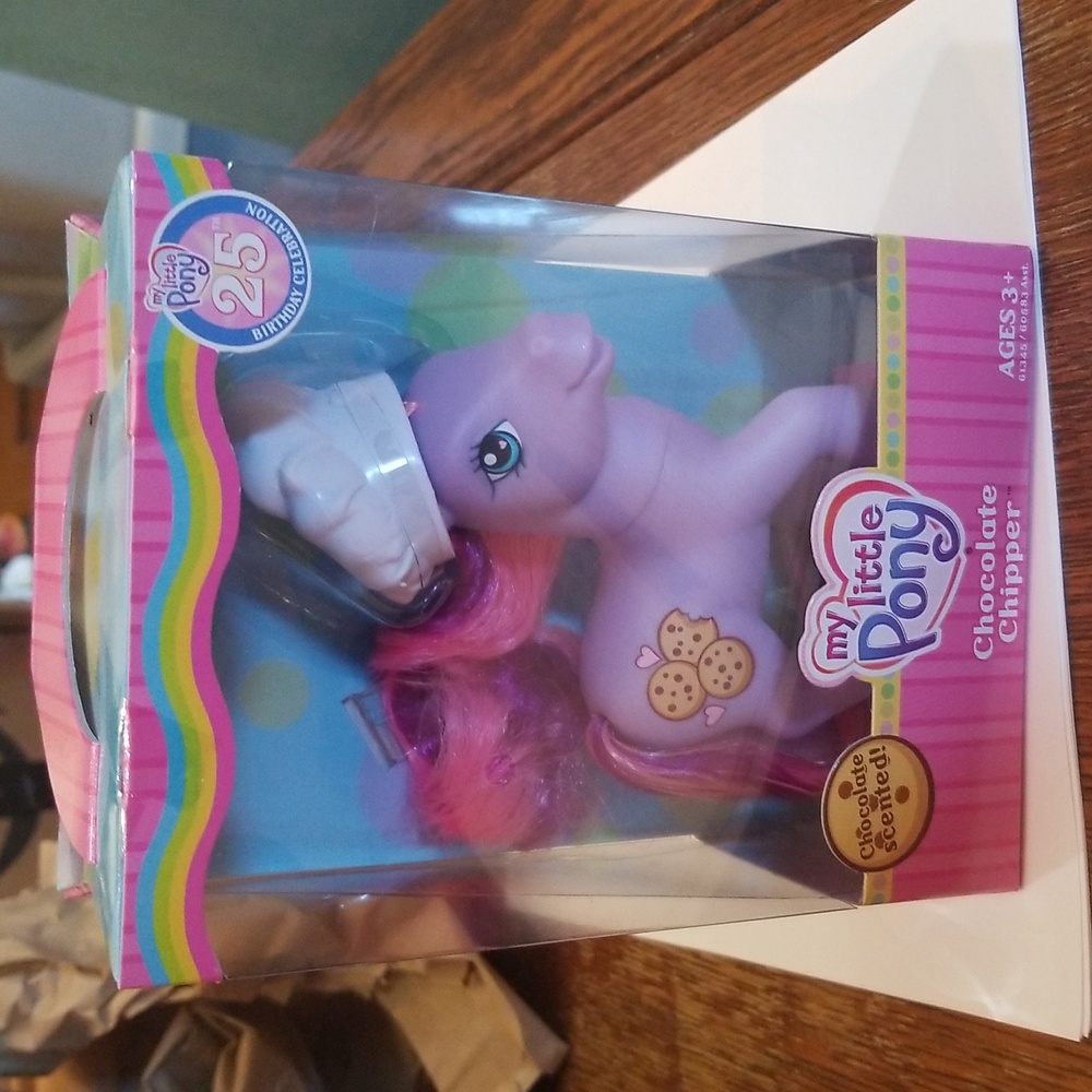 2007 my little pony 25th birthday celebration  chocolate chipper mib g3